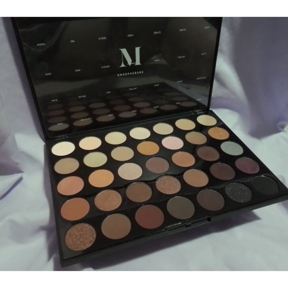 Morphe Warm It Up Artistry Eyeshadow Palette Versatile Shades Stunning Looks 35W